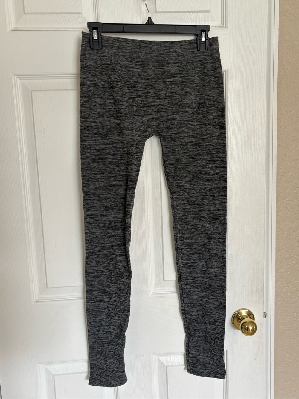 Women’s Gray Heather Leggings L/XL High Rise Stretch Soft Athleisure Yoga Pants
